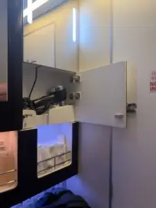 Look, a hairdryer in the Etihad First shower