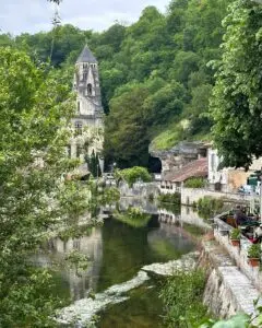 brantome guide abbey